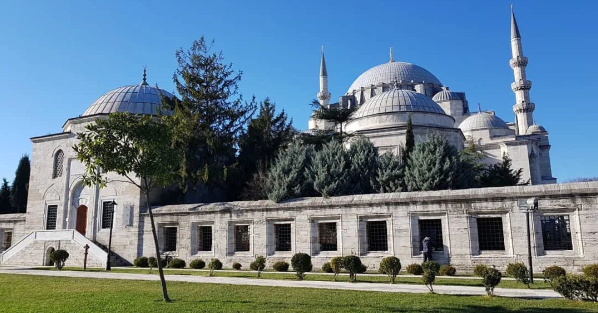 Süleymaniye Mosque – The Crown Jewel of Ottoman Architecture